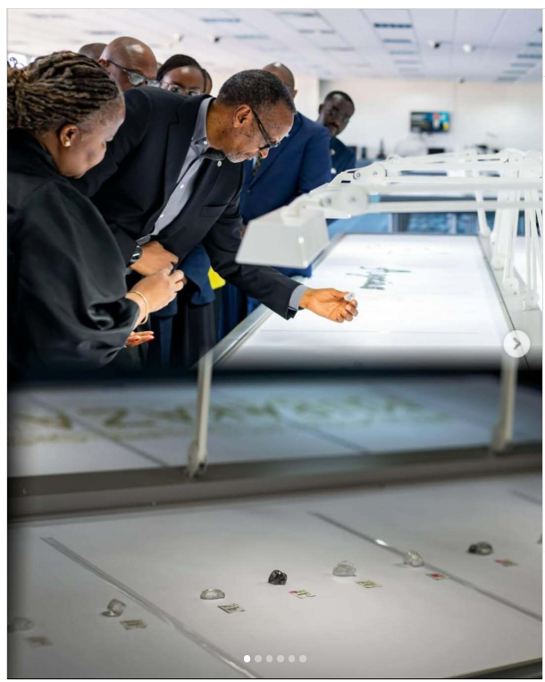 Botswana : Kagame reçu chez le leader mondial du diamant brut