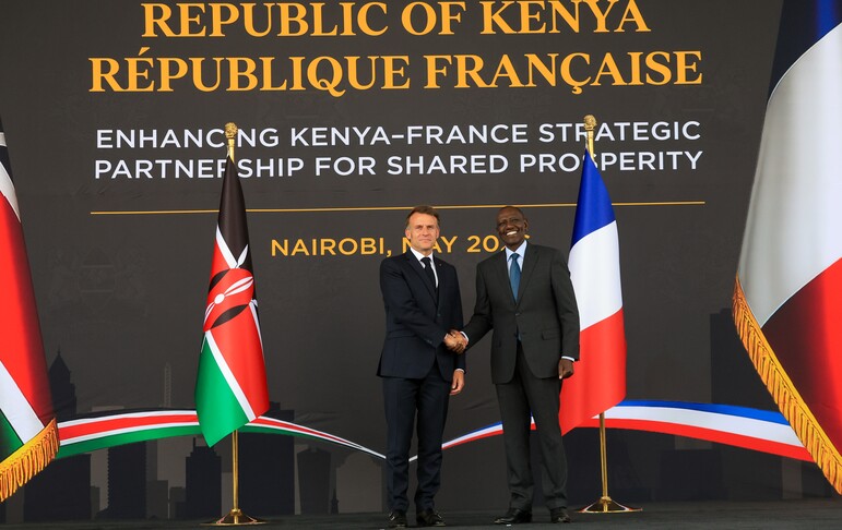 Macron en Afrique : Entre enjeux économiques et repositionnement stratégique