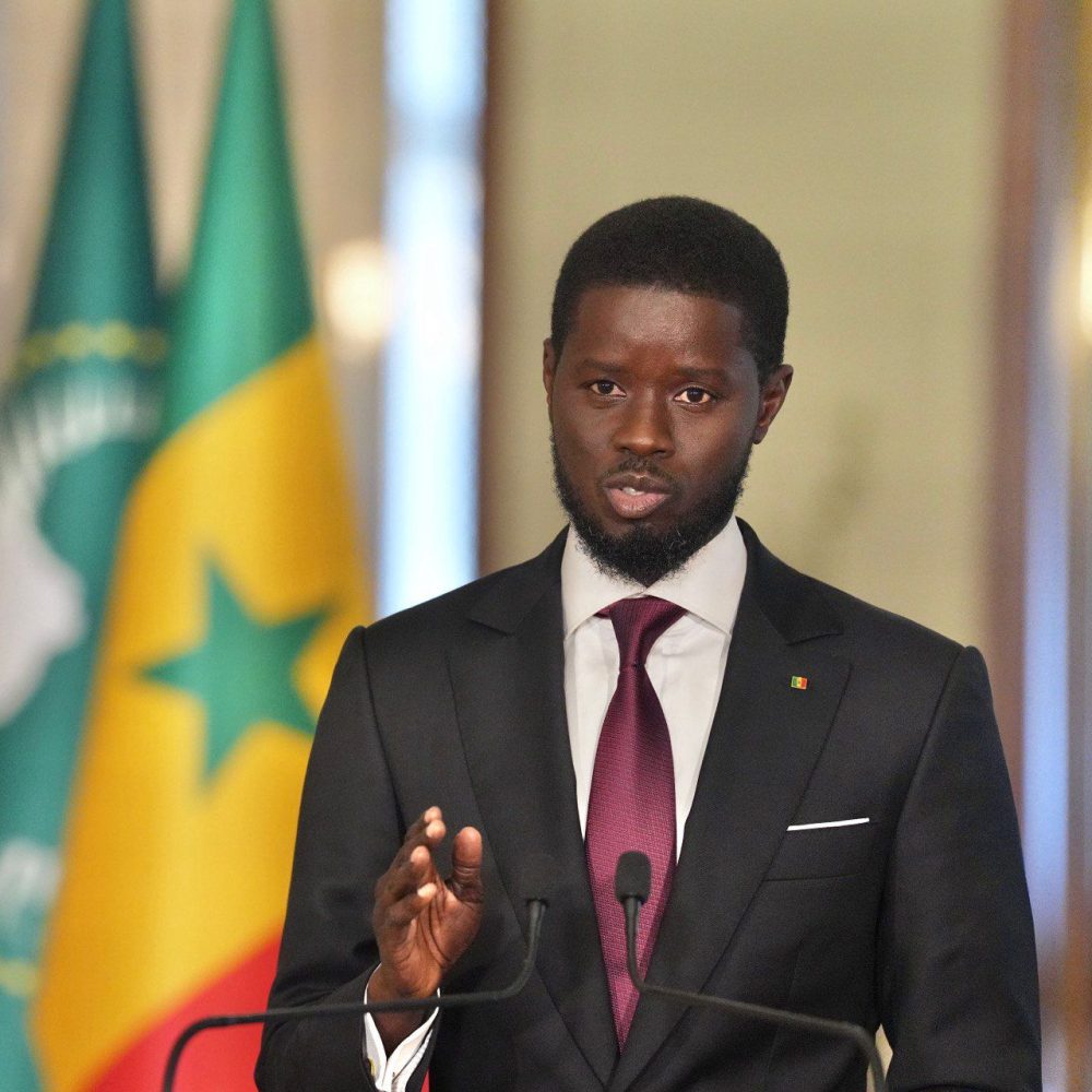 Le nouveau président du Sénégal nomme de nouvelles personnalités à des postes stratégiques